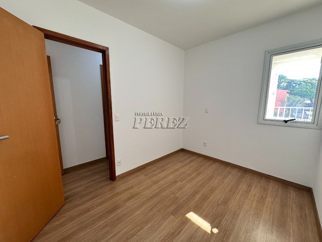 Apartamento para Alugar de 3 Quartos e 2 Vagas da Garagem na Região da Gleba Palhano - Foto 8