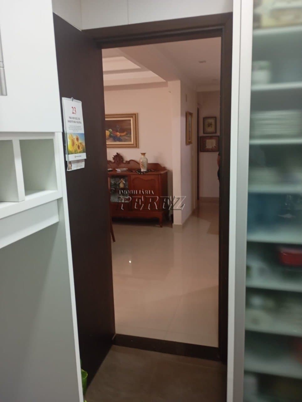 Apartamento à venda no Edifício Novo Inajá - Conforto e praticidade no Centro de Londrina! - Foto 9