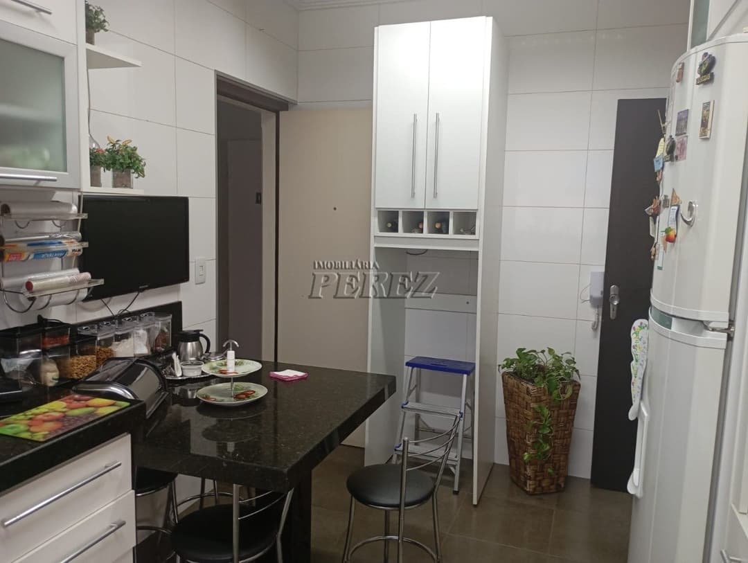 Apartamento à venda no Edifício Novo Inajá - Conforto e praticidade no Centro de Londrina! - Foto 13