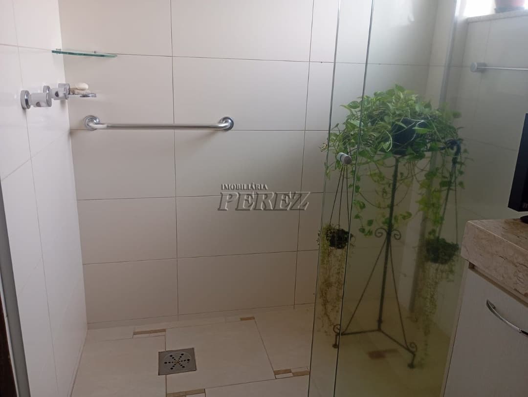Apartamento à venda no Edifício Novo Inajá - Conforto e praticidade no Centro de Londrina! - Foto 22