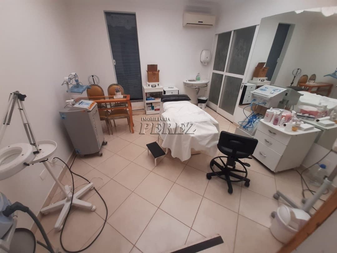 Sala Comercial para Alugar para Área da Saúde, Localizada no Centro de Londrina. - Foto 12