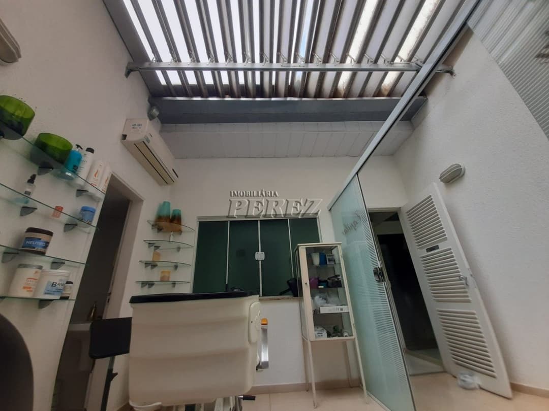 Sala comercial para alugar na região central de Londrina - Rua Ibiporã - Foto 14