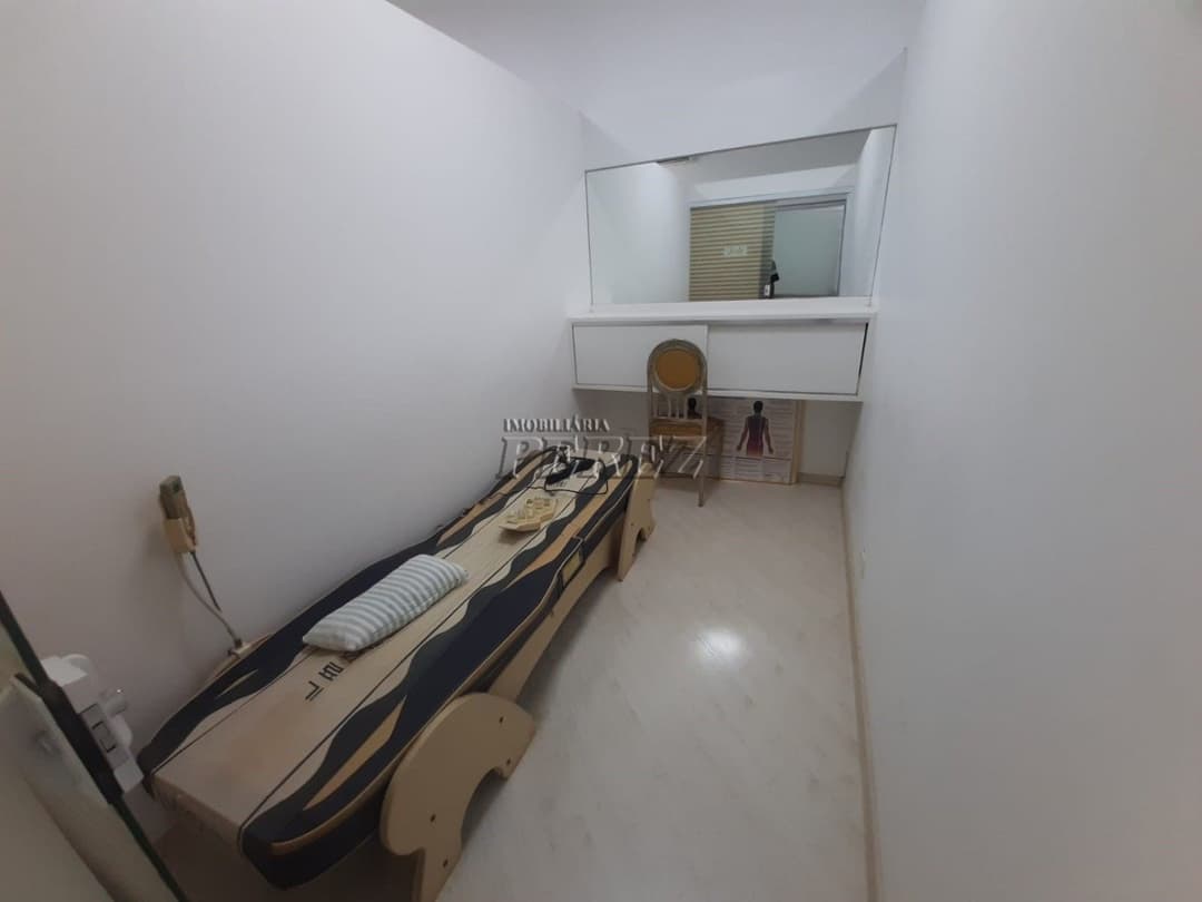 Sala comercial mobiliada para alugar na Rua Ibiporã, região central de Londrina - Foto 11