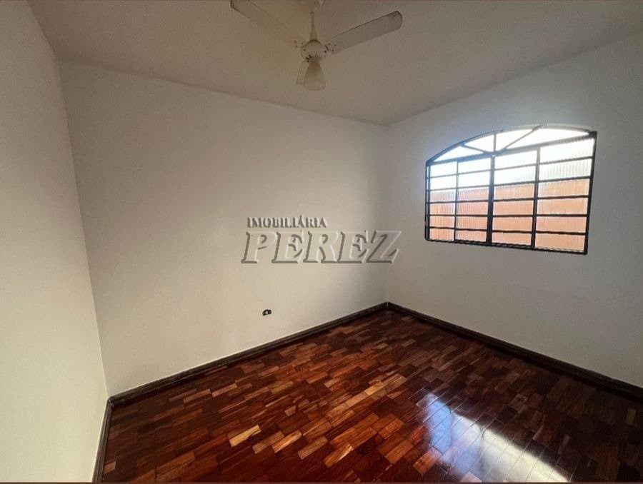 Sobrado para alugar no Pacaembu, região norte de Londrina - Foto 14