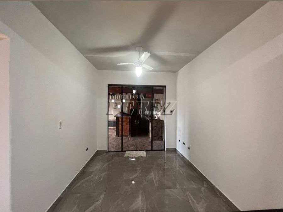 Sobrado para alugar no Pacaembu, região norte de Londrina - Foto 9