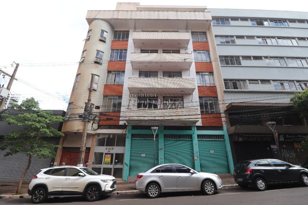 Apartamento para alugar na Rua Sergipe, no centro de Londrina - Edifício Maria José - Foto 36