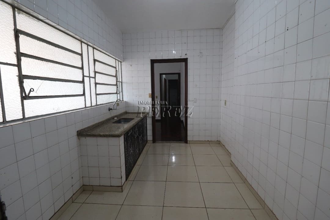 Apartamento para alugar na Rua Sergipe, no centro de Londrina - Edifício Maria José - Foto 13