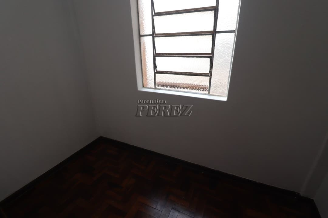 Apartamento para alugar na Rua Sergipe, no centro de Londrina - Edifício Maria José - Foto 16