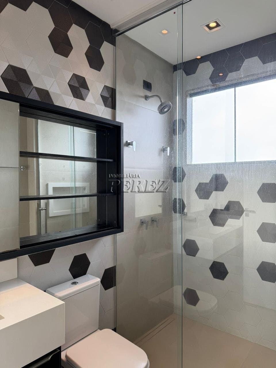 Sobrado à venda, mobiliada de alto padrão no Condomínio Sun Lake - 4 suítes e espaço gourmet completo! - Foto 29