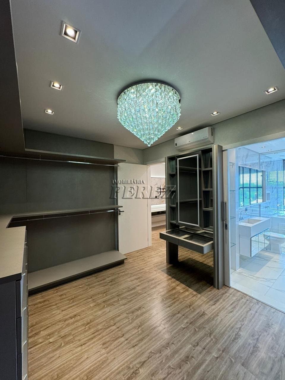 Sobrado à venda, mobiliada de alto padrão no Condomínio Sun Lake - 4 suítes e espaço gourmet completo! - Foto 15