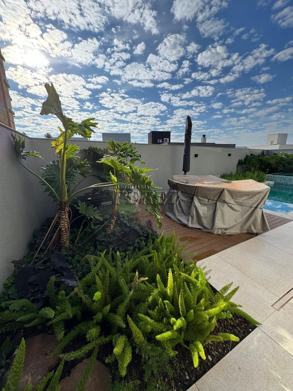 Sobrado à venda, mobiliada de alto padrão no Condomínio Sun Lake - 4 suítes e espaço gourmet completo! - Foto 39