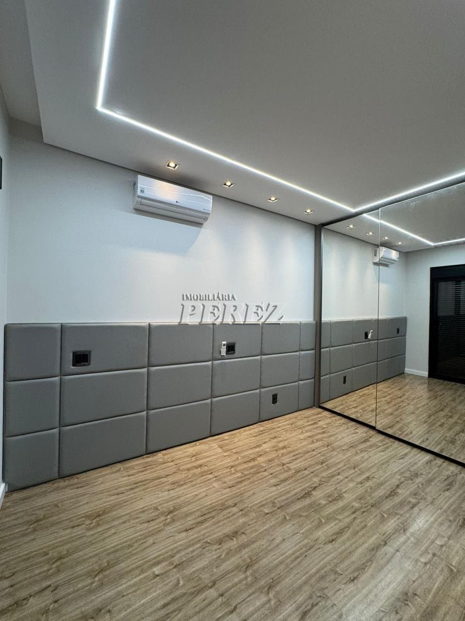 Sobrado à venda, mobiliada de alto padrão no Condomínio Sun Lake - 4 suítes e espaço gourmet completo! - Foto 14