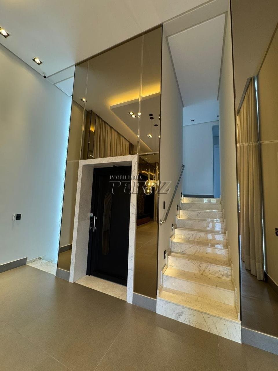 Sobrado à venda, mobiliada de alto padrão no Condomínio Sun Lake - 4 suítes e espaço gourmet completo! - Foto 7