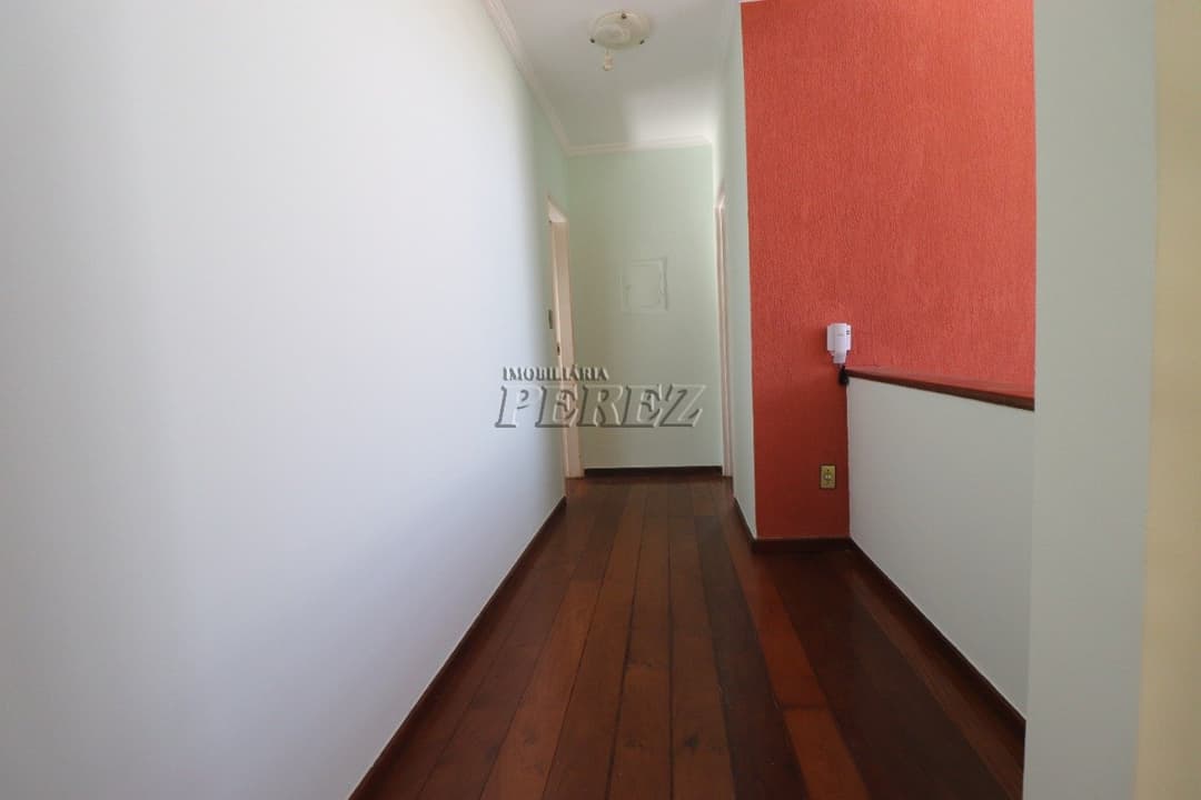 Casa de quatro dormitórios e suíte para locação no centro de Londrina - Foto 21