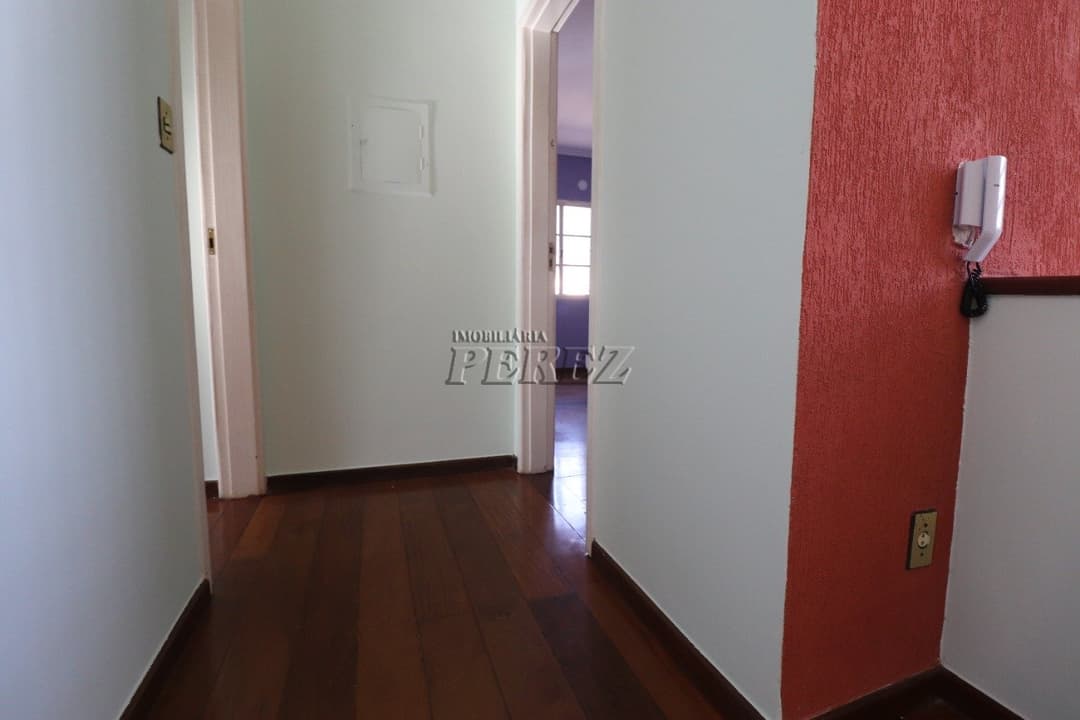 Casa de quatro dormitórios e suíte para locação no centro de Londrina - Foto 28