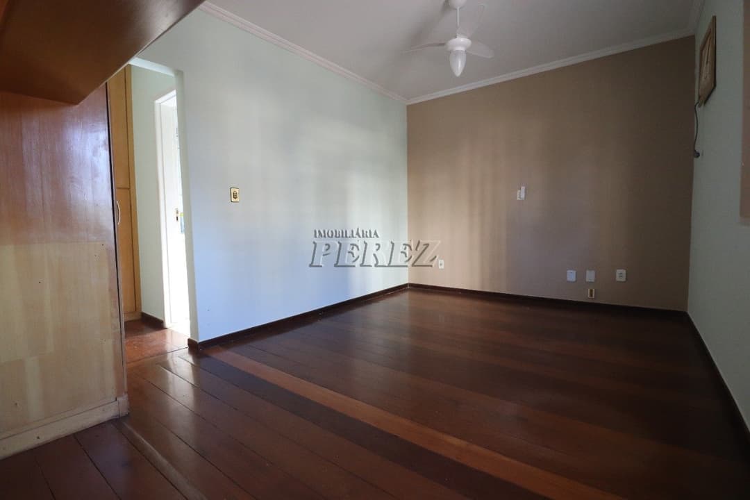 Casa de quatro dormitórios e suíte para locação no centro de Londrina - Foto 34