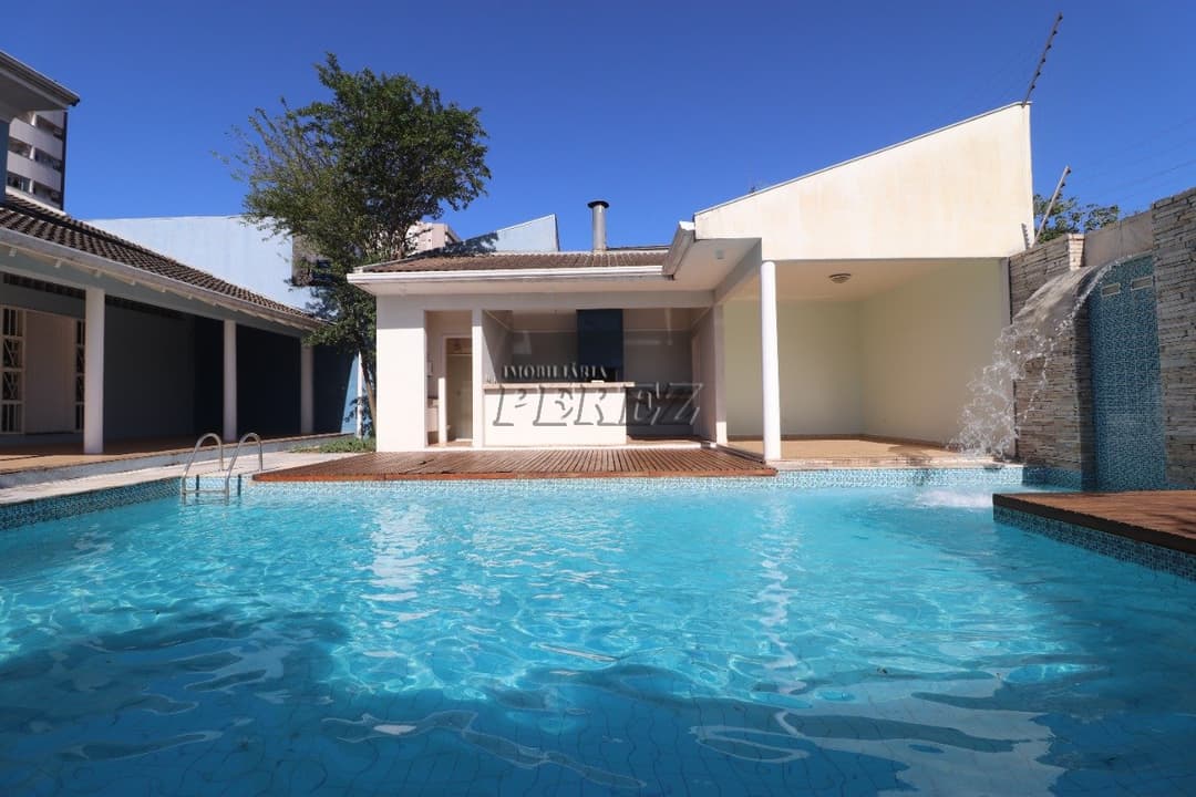 Casa de quatro dormitórios e suíte para locação no centro de Londrina - Foto 52