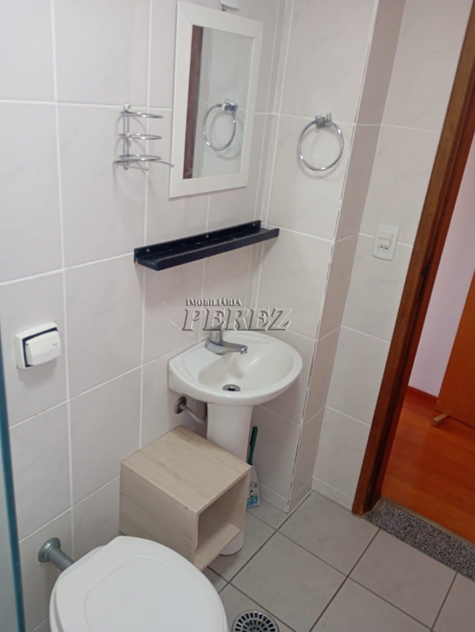 Apartamento para alugar na Rua Jorge Velho, na região central de Londrina - Foto 16