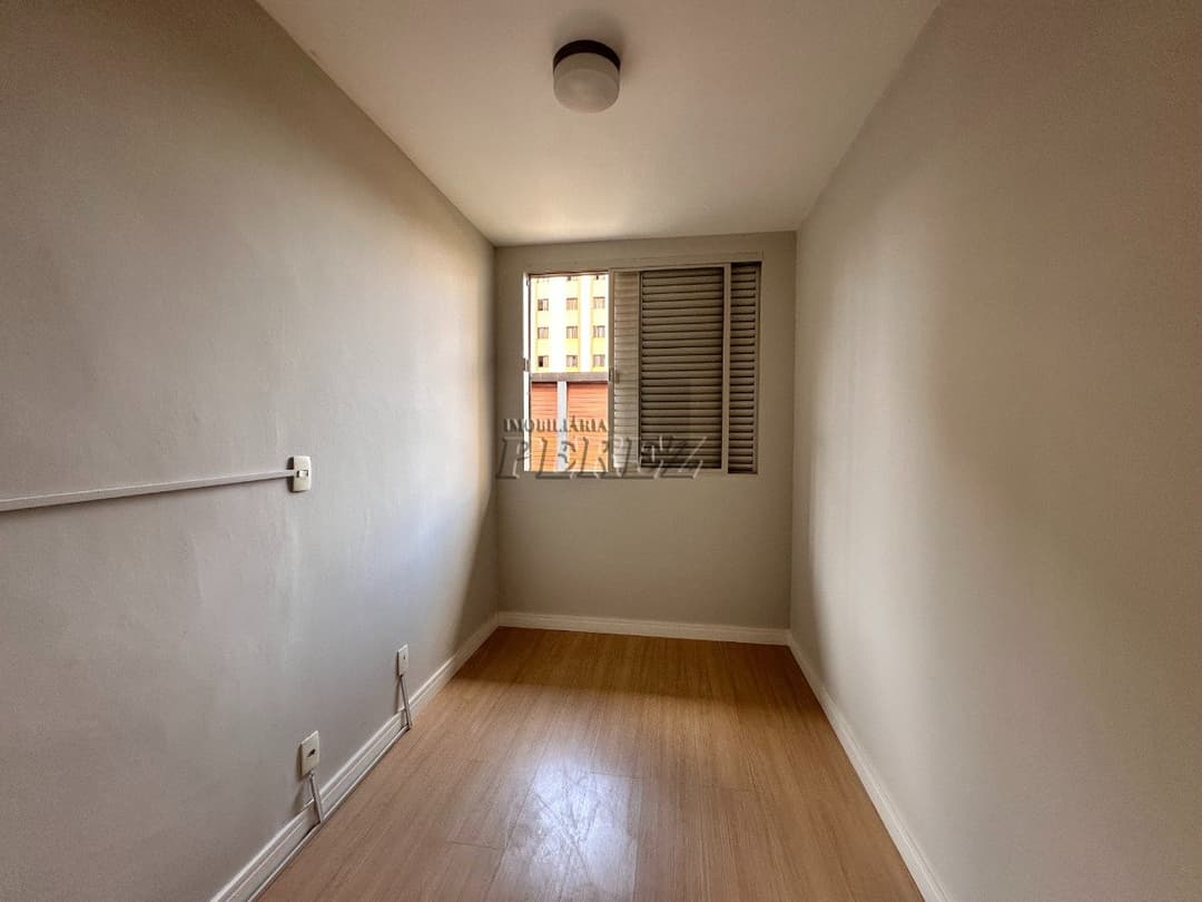 Imóvel Comercial para Alugar na Rua Santos Centro, Londrina - Foto 5