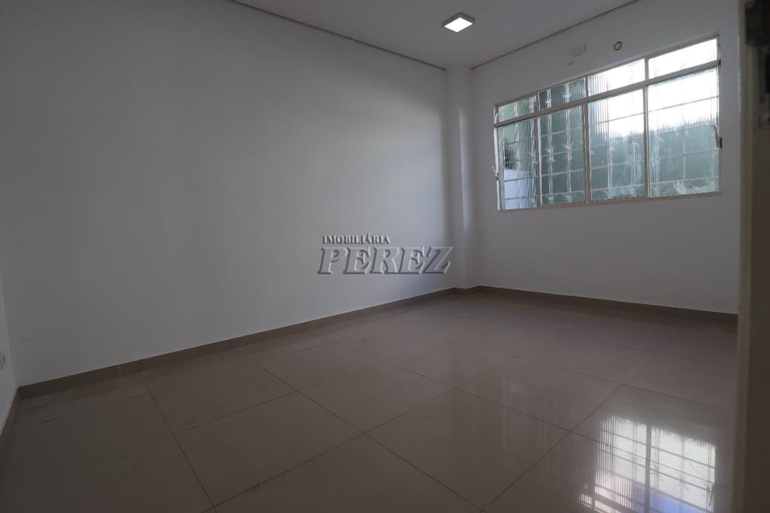 Imóvel Comercial para Alugar na Avenida Bandeirantes - Região Central de Londrina - Foto 8