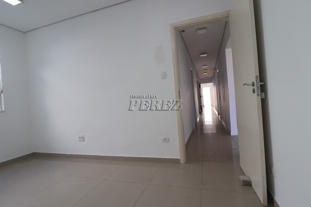 Imóvel Comercial para Alugar na Avenida Bandeirantes - Região Central de Londrina - Foto 10