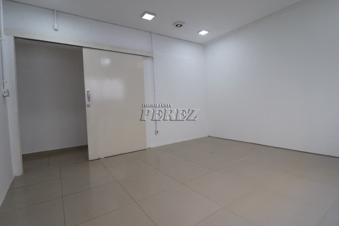 Imóvel Comercial para Alugar na Avenida Bandeirantes - Região Central de Londrina - Foto 19