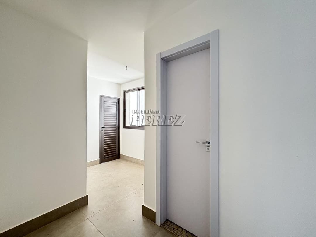 Apartamento à venda na Gleba Palhano na região sul de Londrina - Átrio - Foto 8