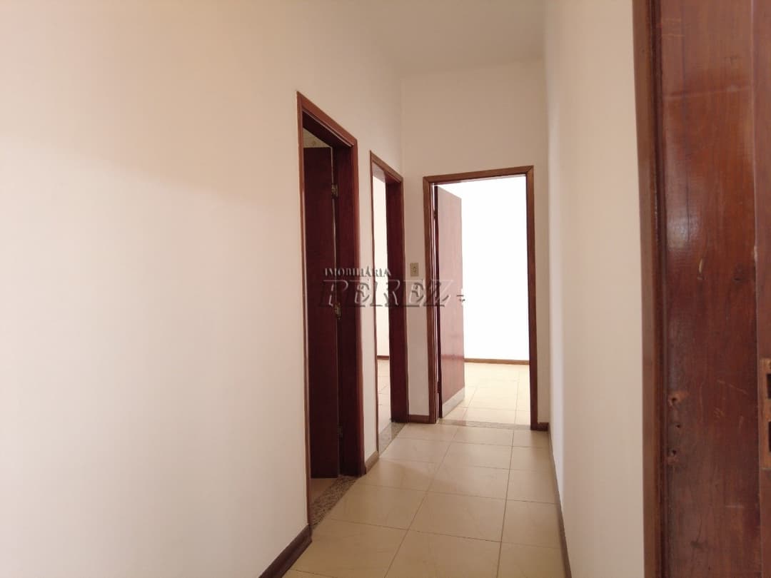 Casa comercial à venda e locação no Jardim Shangri-lá A, Rua Castro Alves - Região oeste de Londrina - Foto 10