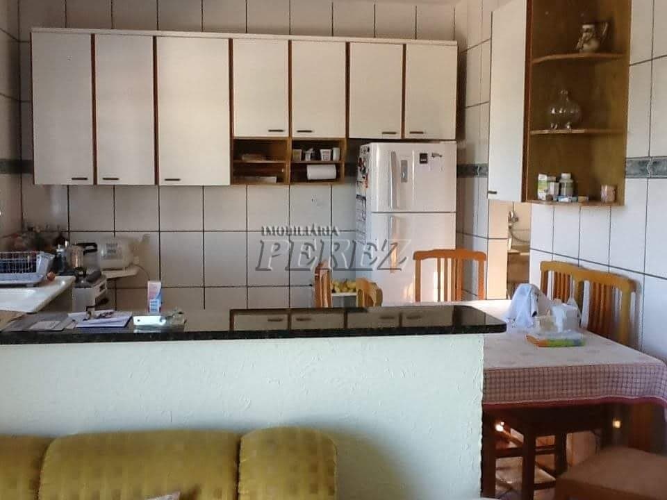 Sobrado à venda na região central de Londrina - Foto 5