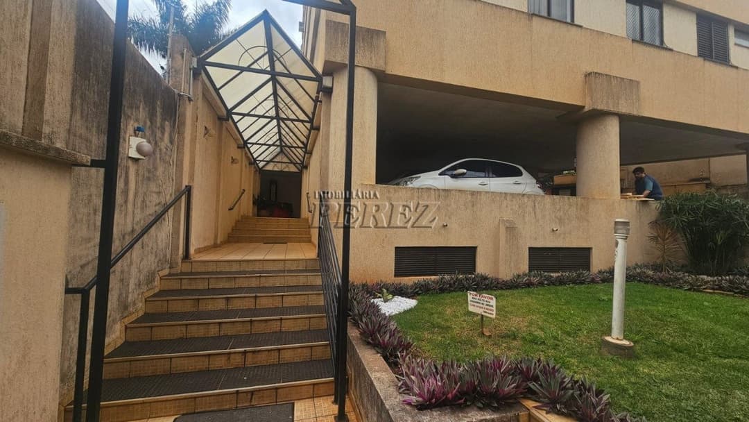 Apartamento para alugar no Centro de Londrina, na Rua Paranaguá. - Foto 2