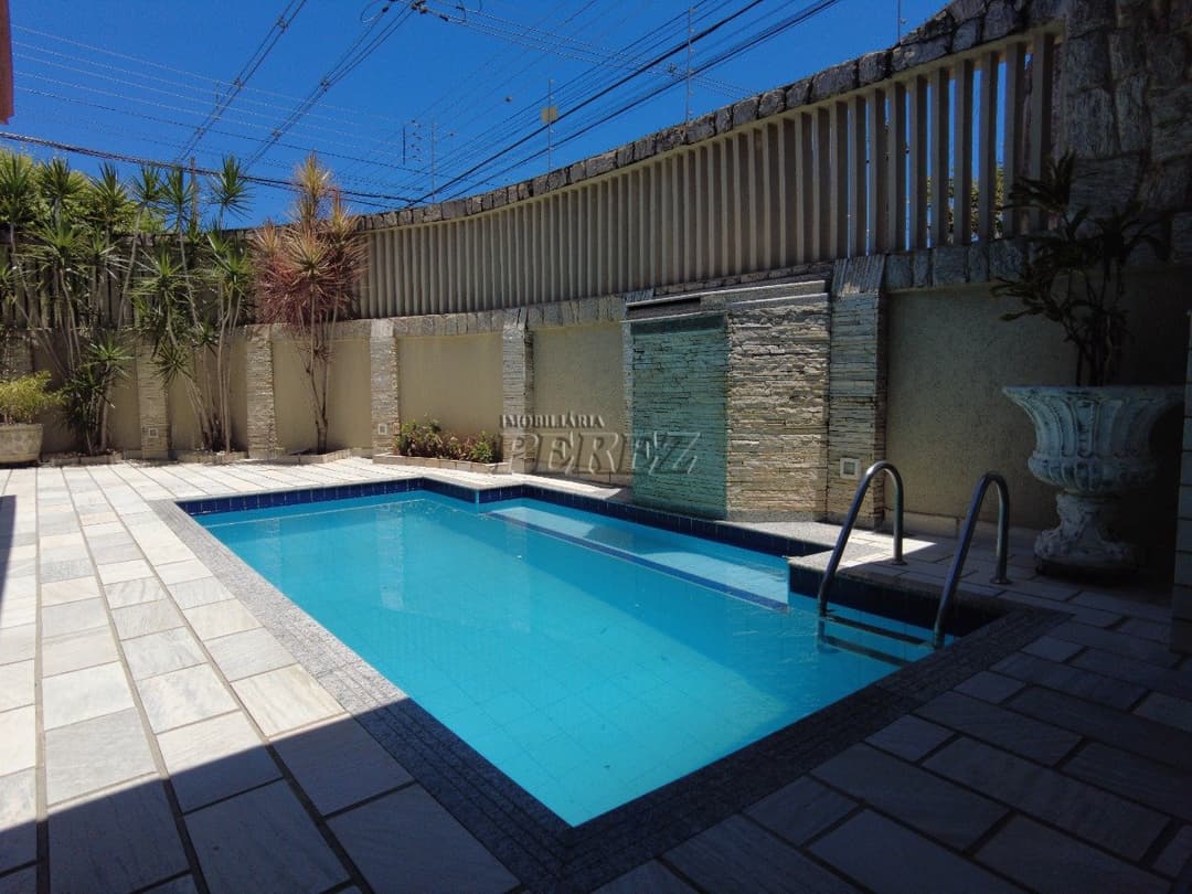 Casa com piscina para alugar no Jardim Adriana II na Zona Sul de Londrina - Foto 0