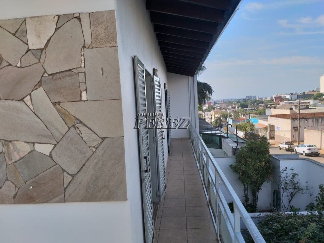 Sobrado à venda na região central de Londrina - Foto 9