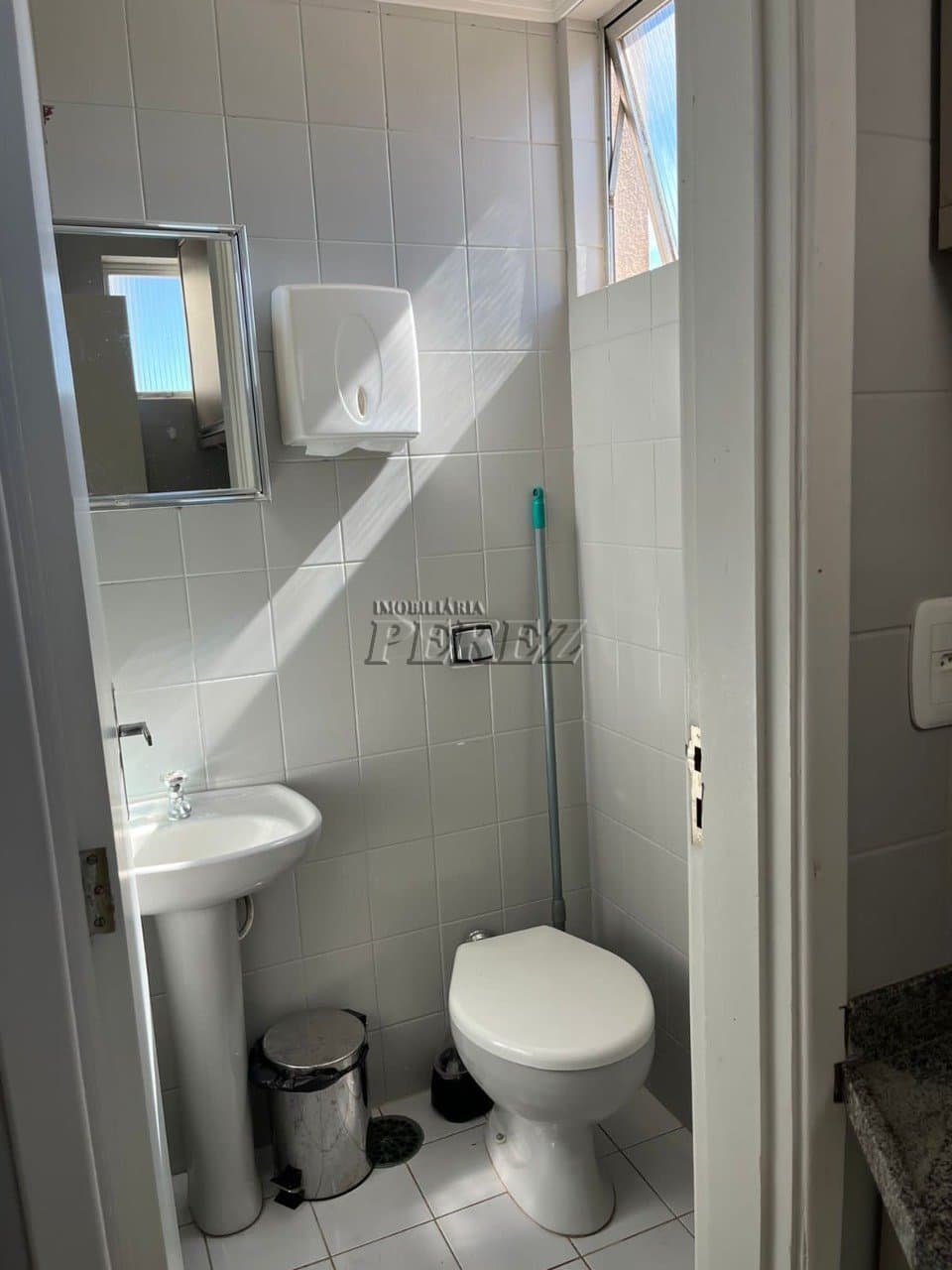 Sala comercial à venda no Edifício Ângelo Meranca na região central de Londrina - Foto 7