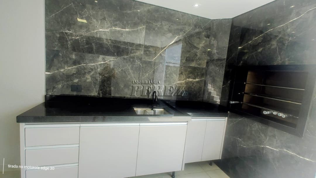 Casa assobradada no Jardim Colúmbia na região oeste de Londrina - Foto 35