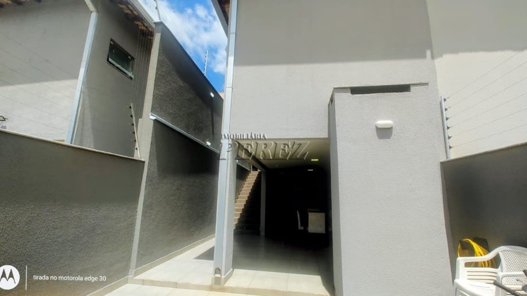 Casa assobradada no Jardim Colúmbia na região oeste de Londrina - Foto 36