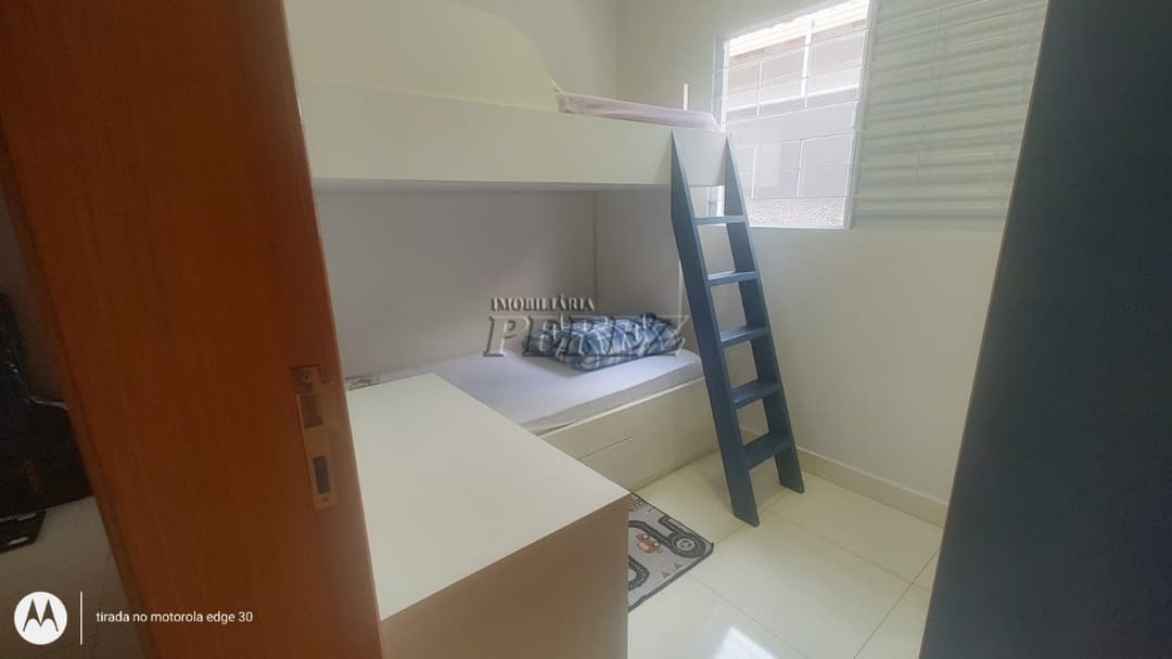 Casa assobradada no Jardim Colúmbia na região oeste de Londrina - Foto 21