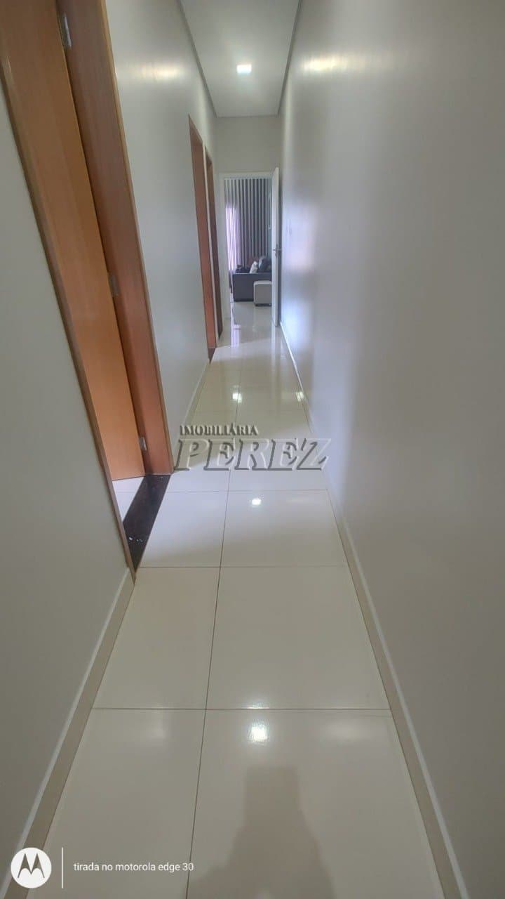 Casa assobradada no Jardim Colúmbia na região oeste de Londrina - Foto 8