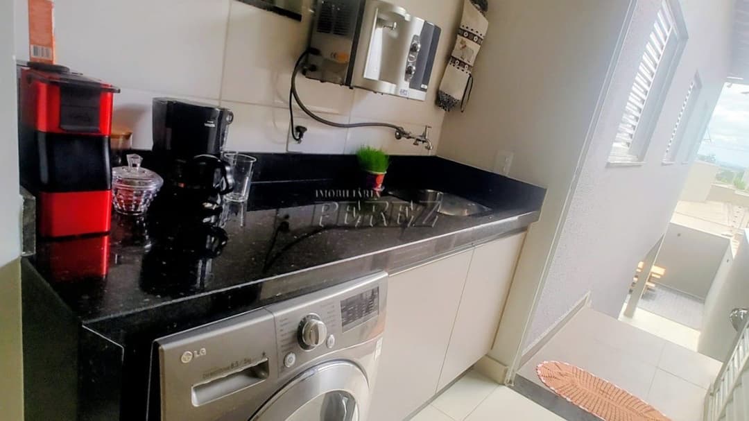 Casa assobradada no Jardim Colúmbia na região oeste de Londrina - Foto 29