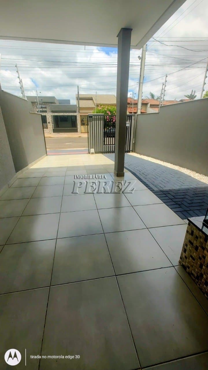 Casa assobradada no Jardim Colúmbia na região oeste de Londrina - Foto 4