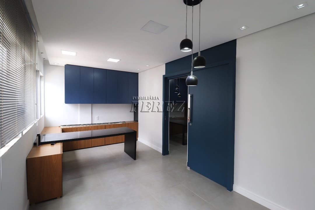 Sala comercial para alugar no Comercial Mercúrio na Rua Espírito Santo, no Centro de Londrina. - Foto 15