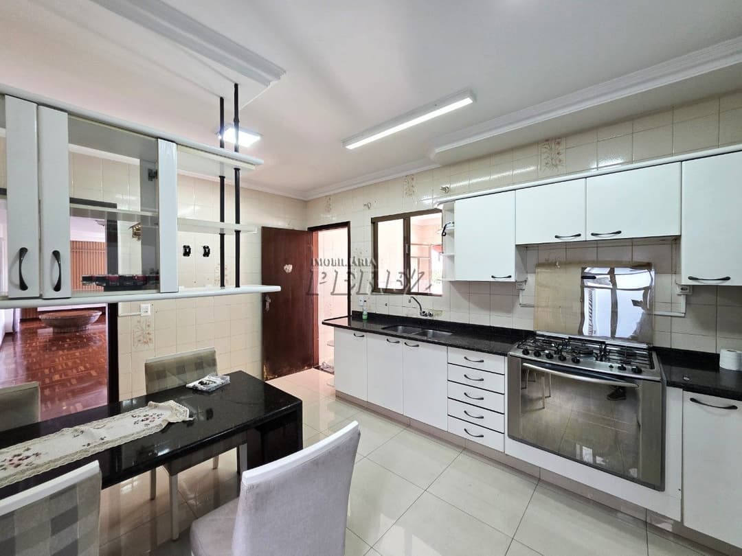 Sobreloja para alugar na Av Henrique Mansano na região norte de Londrina - Foto 2