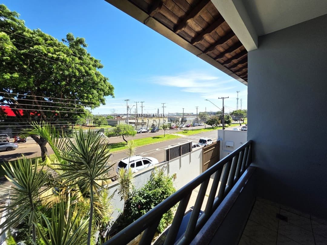 Sobreloja para alugar na Av Henrique Mansano na região norte de Londrina - Foto 18