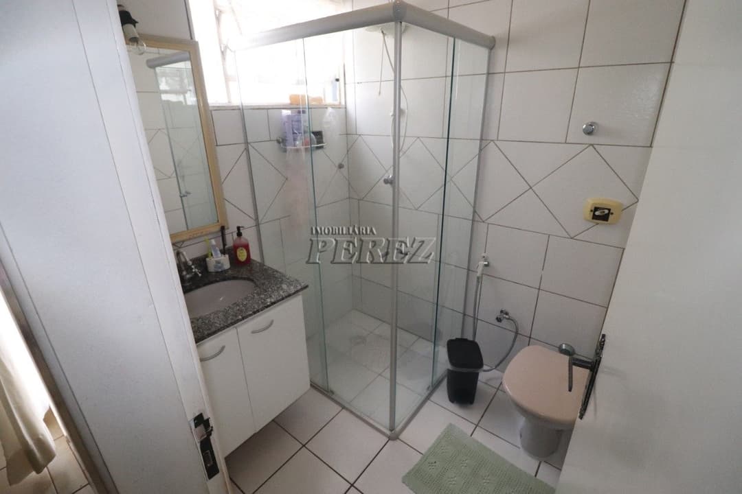 Casa à venda no Jardim Belo Horizonte na região leste de Londrina - Foto 4