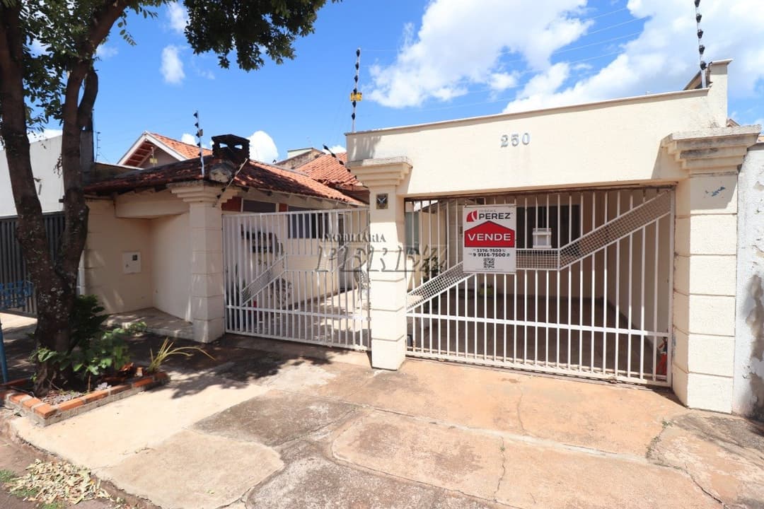 Casa à venda no Jardim Belo Horizonte na região leste de Londrina - Foto 13