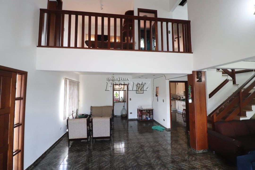 Sobrado, de 5 quartos para alugar no Aeroporto - Londrina/PR - Foto 2