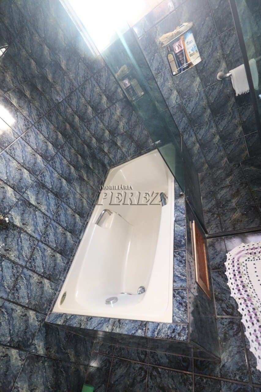 Sobrado, de 5 quartos para alugar no Aeroporto - Londrina/PR - Foto 19