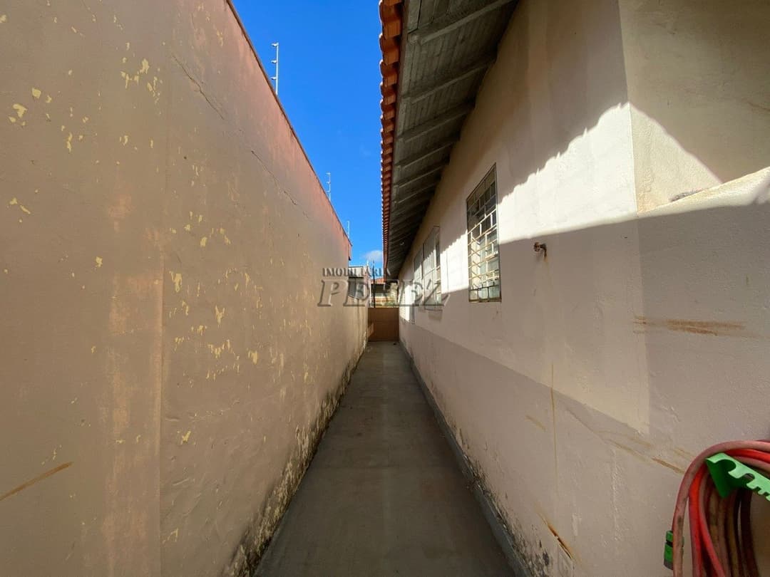 Casa para  locação próximo a Av. Santos Dumont - Foto 21