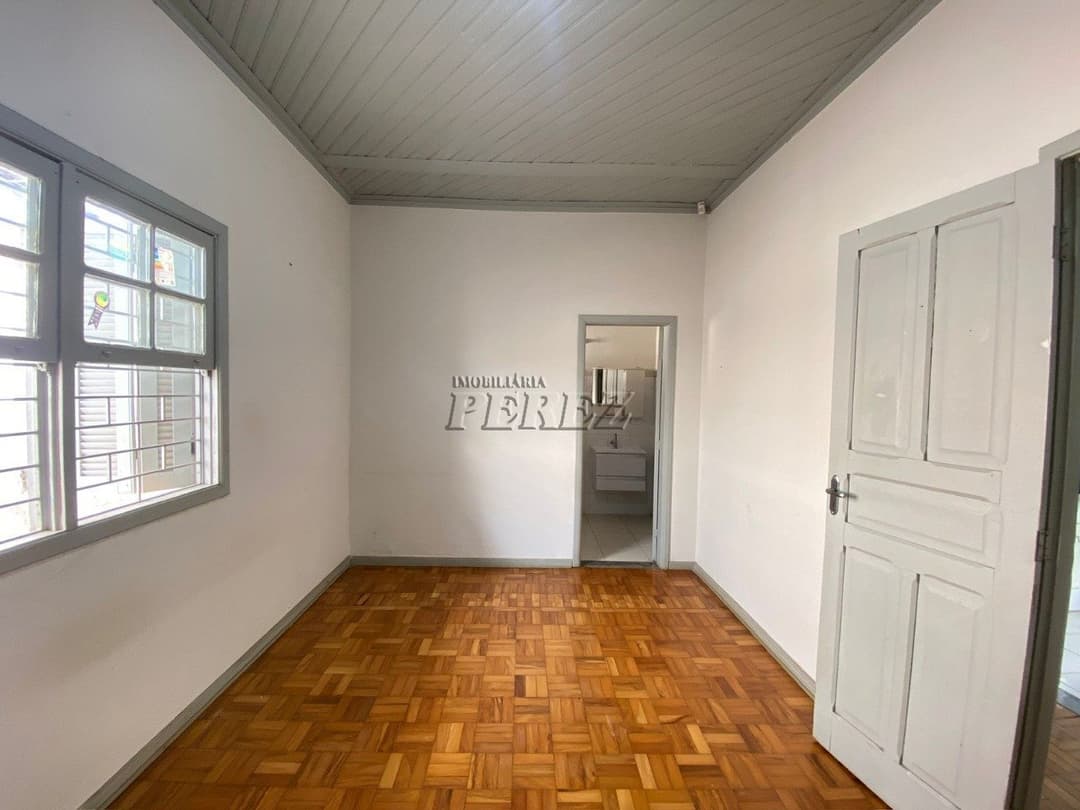 Casa para  locação próximo a Av. Santos Dumont - Foto 9