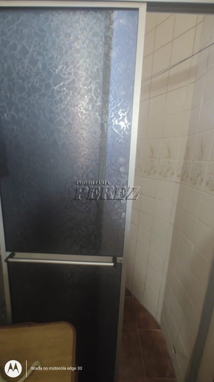 Apartamento à venda no Edifício Crystal no centro de Londrina - Foto 17