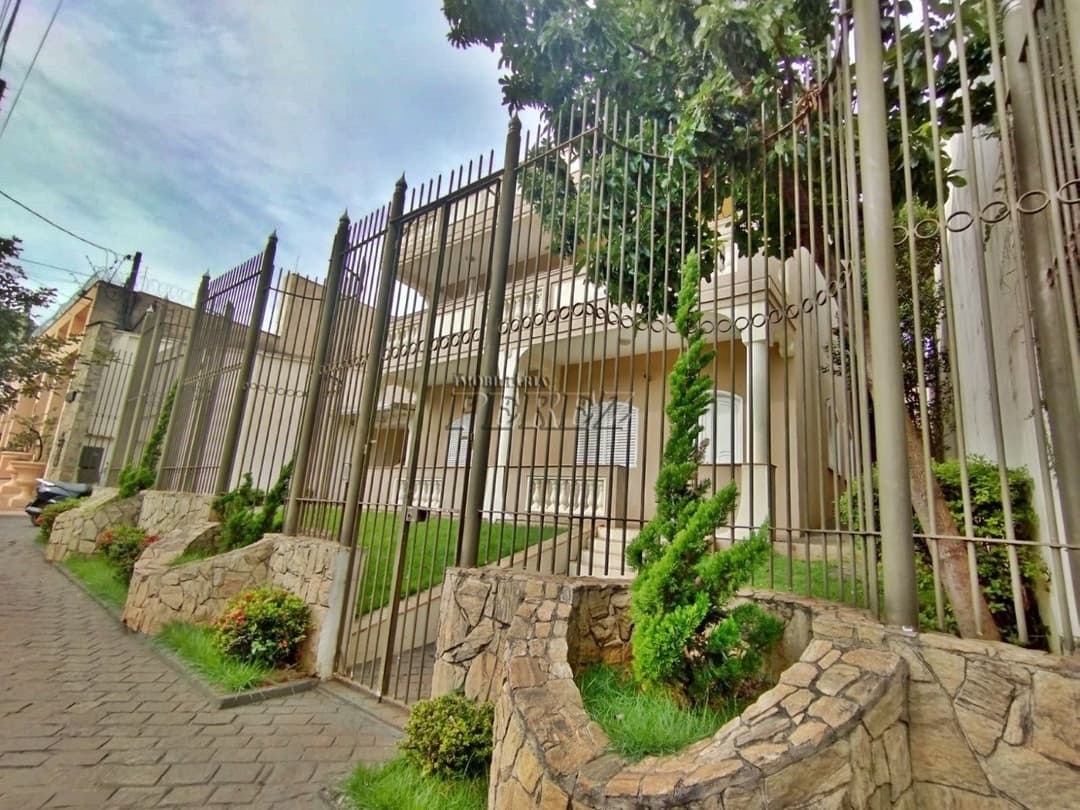 Sobrado à venda e locação no bairro Canaã no centro de Londrina - Foto 1